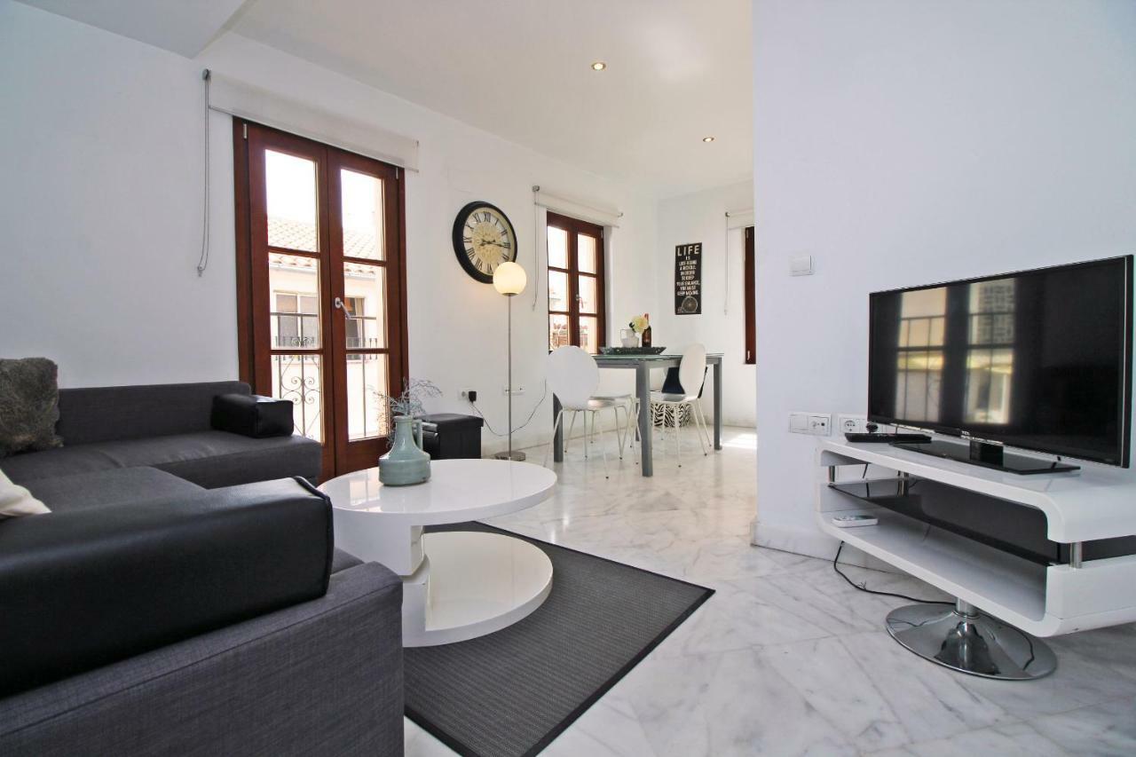 Del Parque Flats - Tribuna Malaga Bagian luar foto